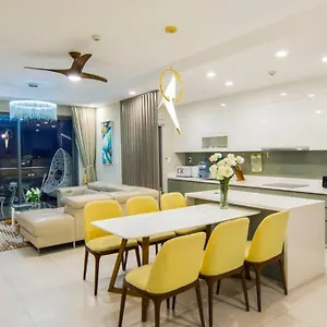  Apartment The Gold Luxury 12 - Infinity Rooftop Pool In Vietnam
